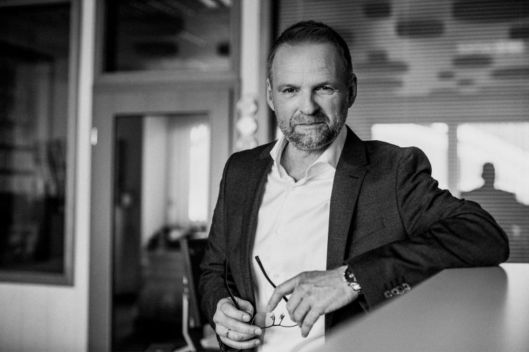 poslvni_portreto_fotografiranje_foto_studio_Tania_Mendillo_Kranj (13)